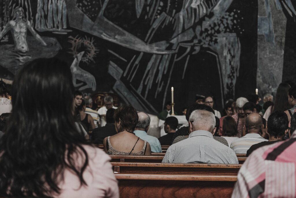 A Missa do Galo é mais que uma celebração; é um encontro com a fé e a esperança.