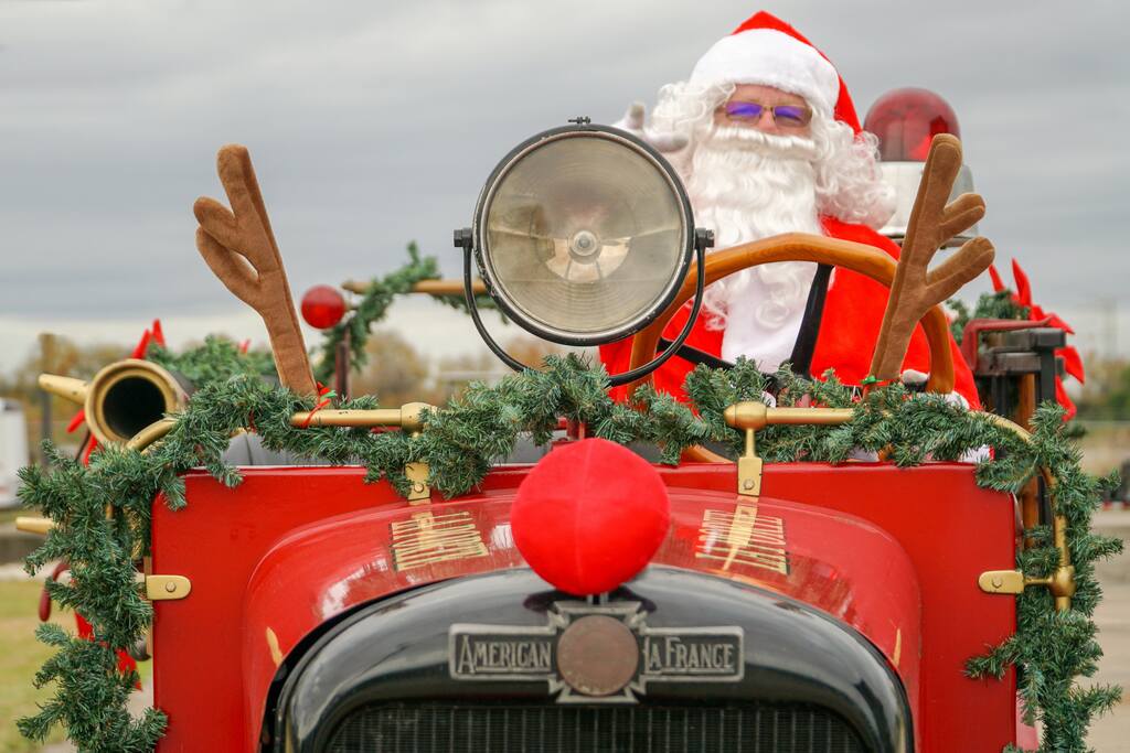 O Papai Noel é um símbolo de generosidade e espírito natalino.