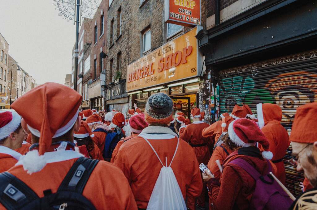 Não ceder à pressão social pode trazer uma celebração mais autêntica no Natal.