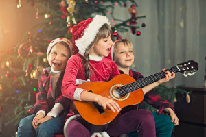 Músicas de natal infantis para cantar com as crianças na escola e em casa