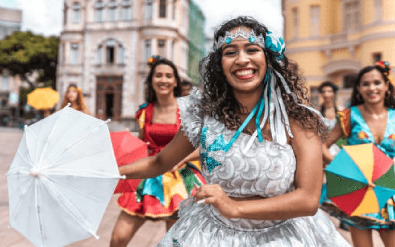 Frases de Carnaval de Recife 2024: agitação