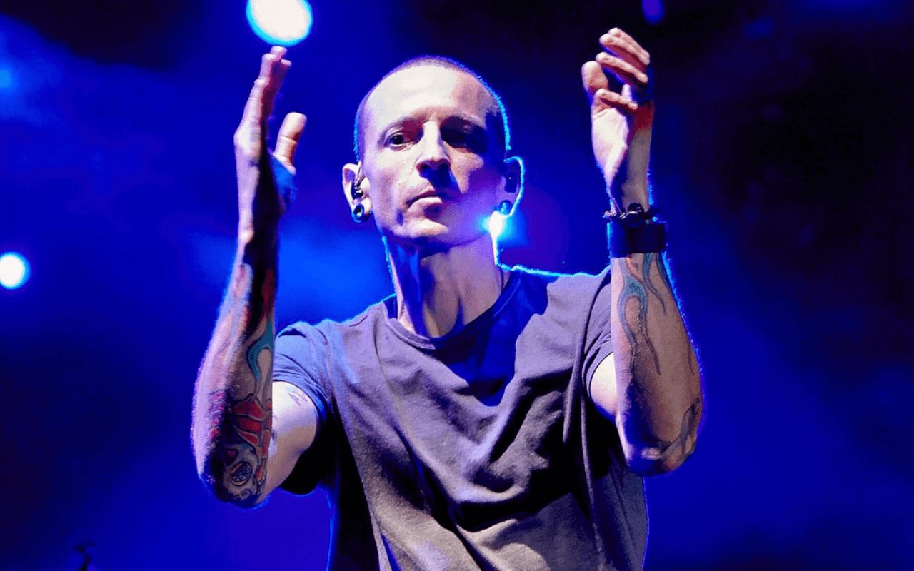 15 frases para o aniversário Chester Bennington: inesquecível