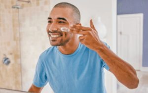 10 hidratantes masculinos que são os melhores em fixação