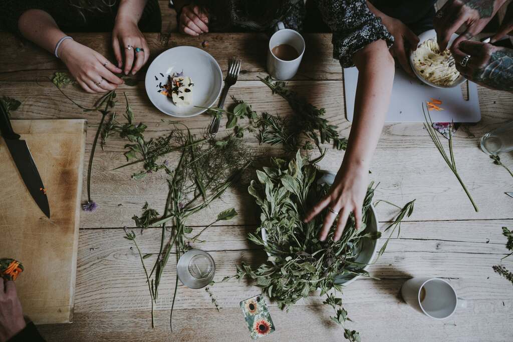 rituais-espirituais-com-capim-santo-para-limpeza-de-energias-negativas