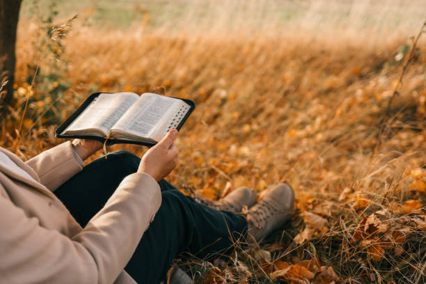 Para ajudar os mais fracos 2 Tessalonicenses 3:10 dá uma verdadeira lição