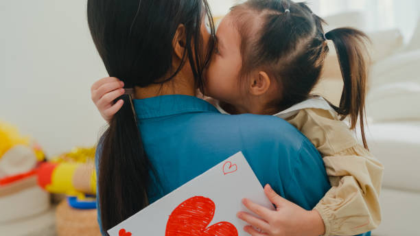 Poemas Especiais para Escrever no Cartão do Dia das Mães