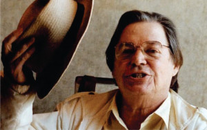 A música mais linda de Tom Jobim: ouvir ela hoje vai melhorar seu dia