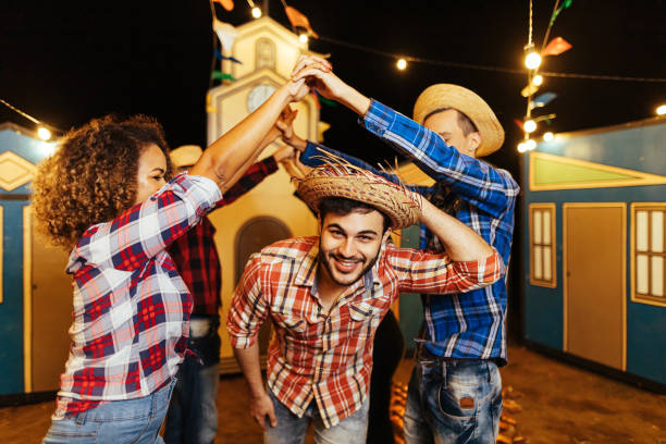 Músicas de quadrilha de festa junina: relembre a letra das mais tradicionais