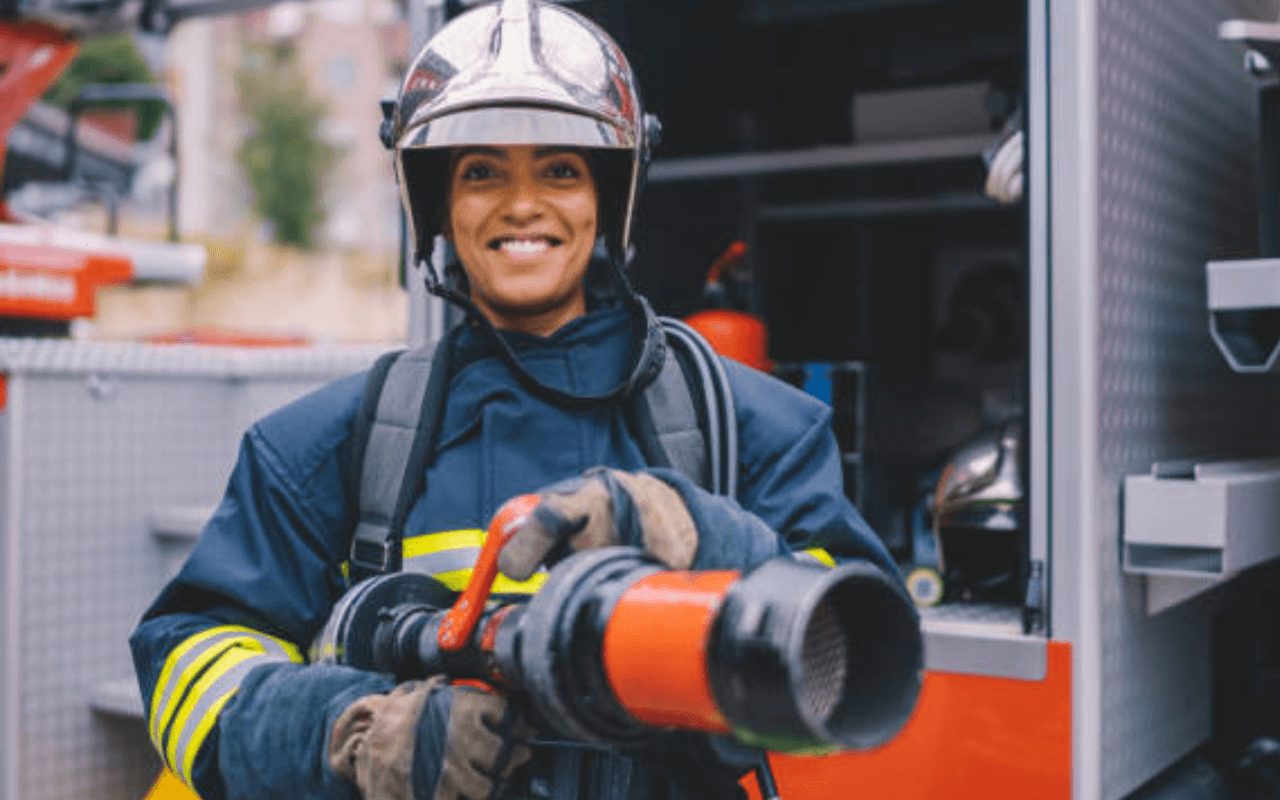 30 homenagens lindas do Dia do Bombeiro Brasileiro: frases emocionantes