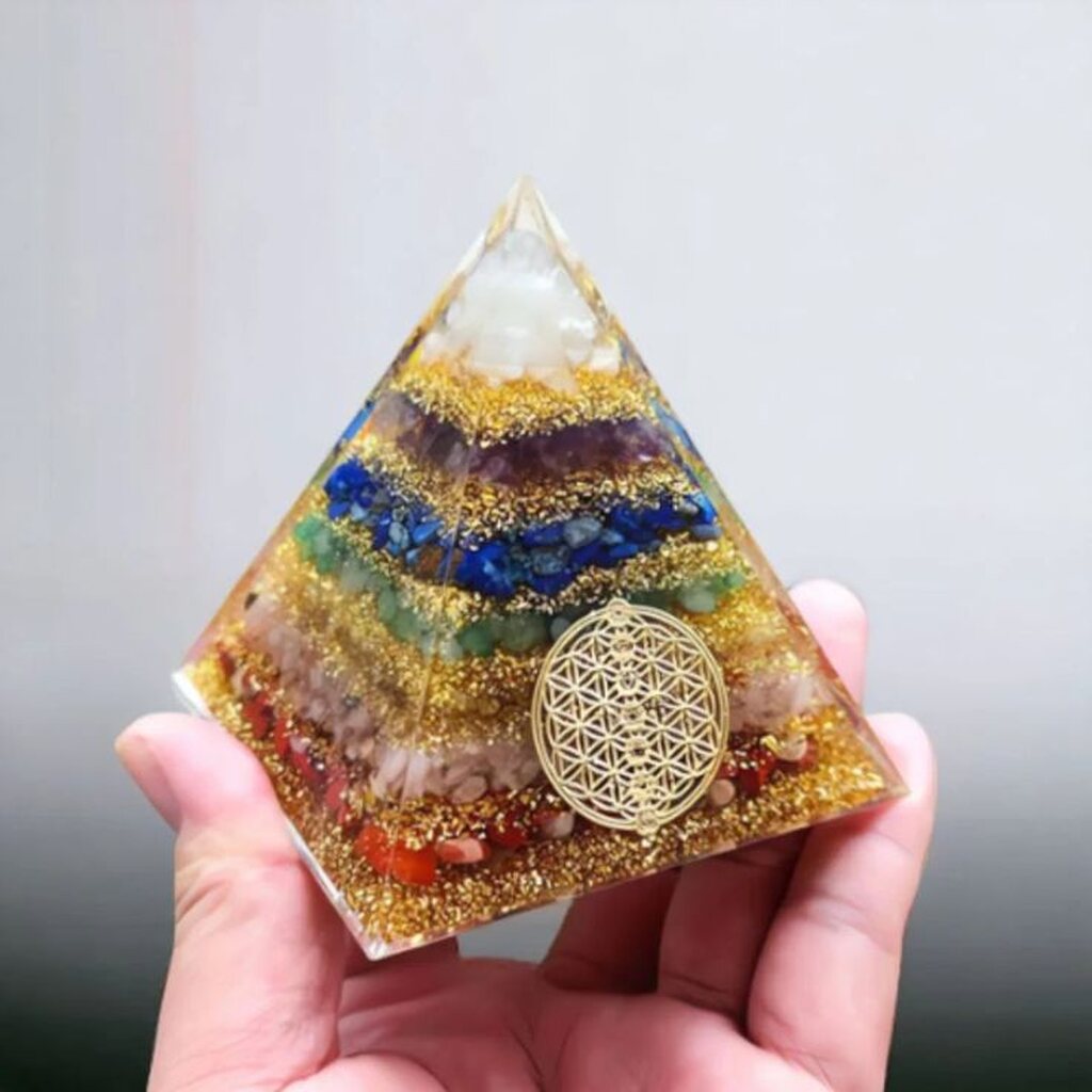 piramide-orgonite-significado-espiritual