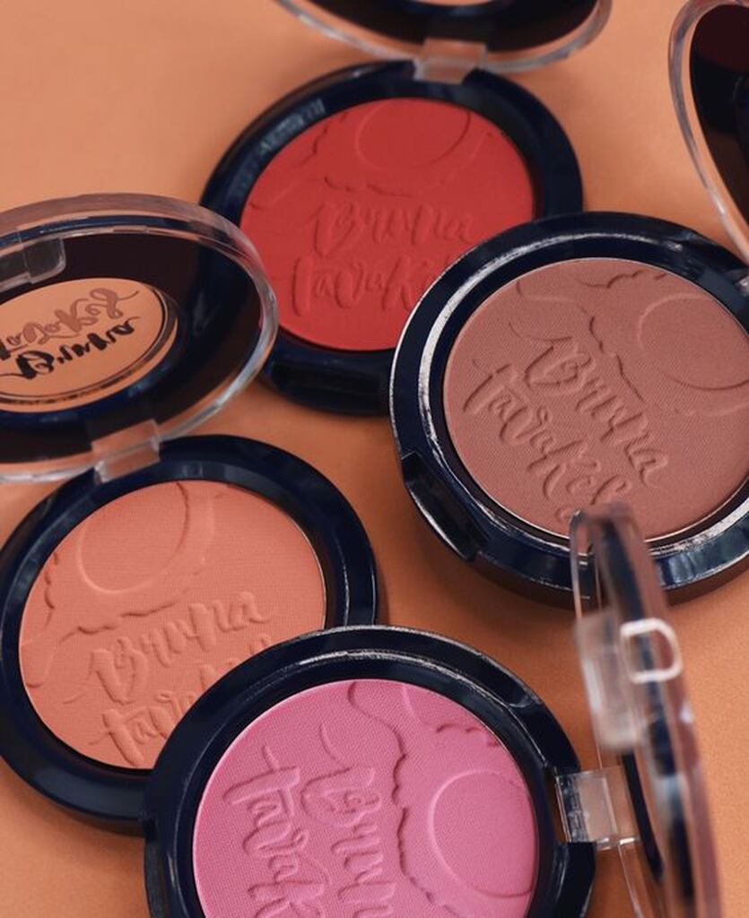 produtos-mais-procurados-pelas-maquiadoras-blush